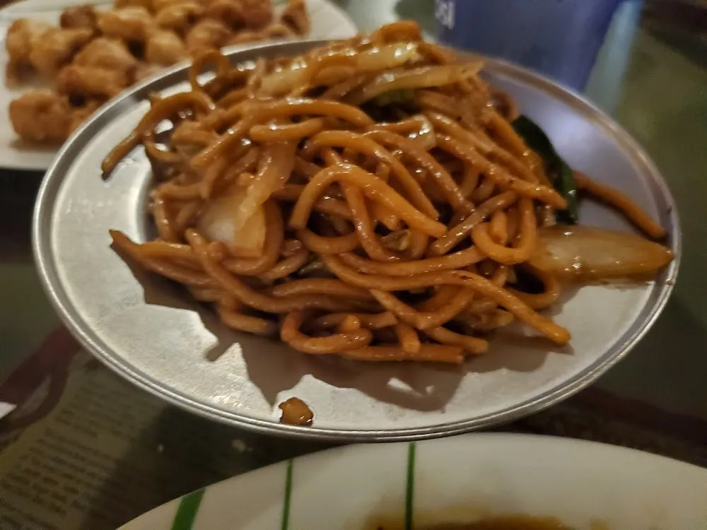Vegetable Lo Mein